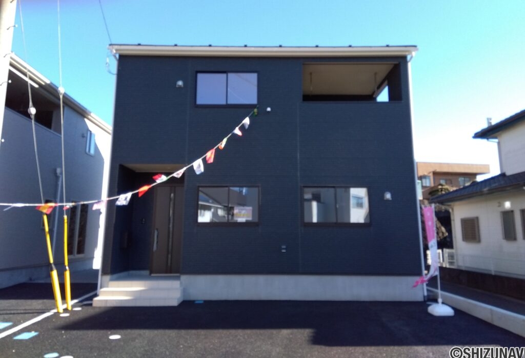 5号棟 正面からの写真です。