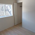 5号棟 2階洋室(北東側6帖)の写真です。