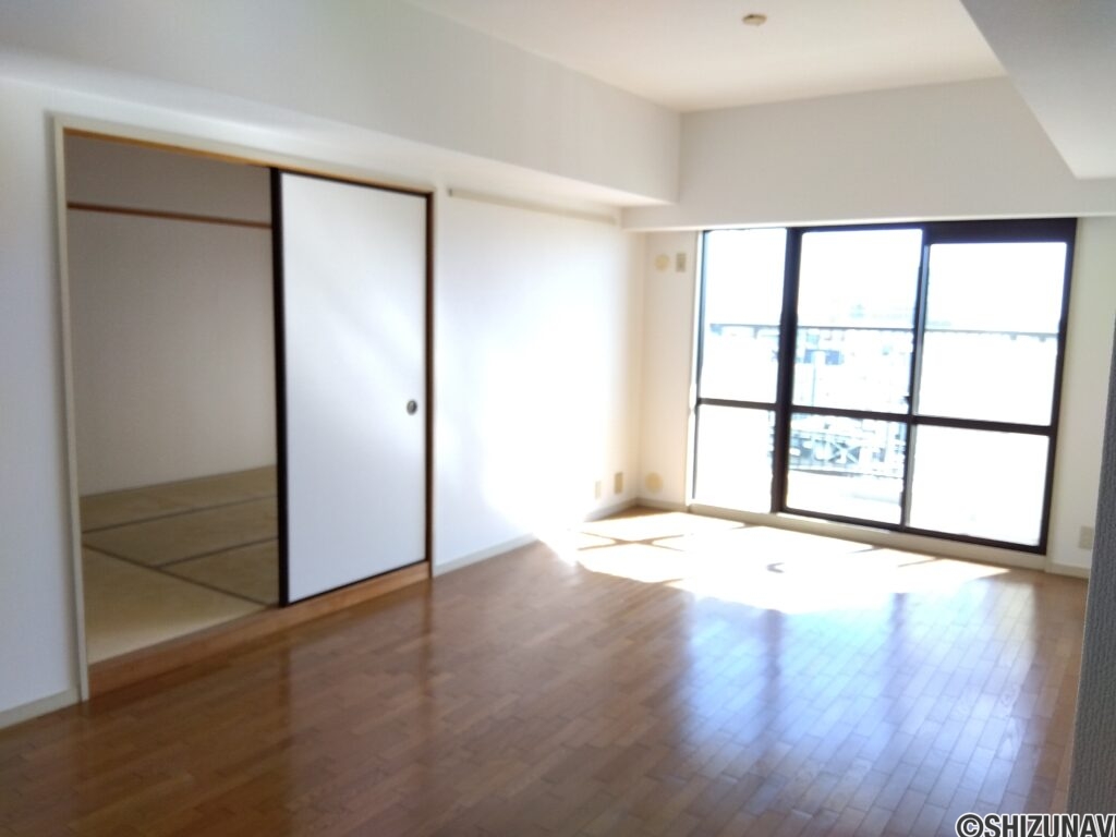 ライフインサーラ　室内