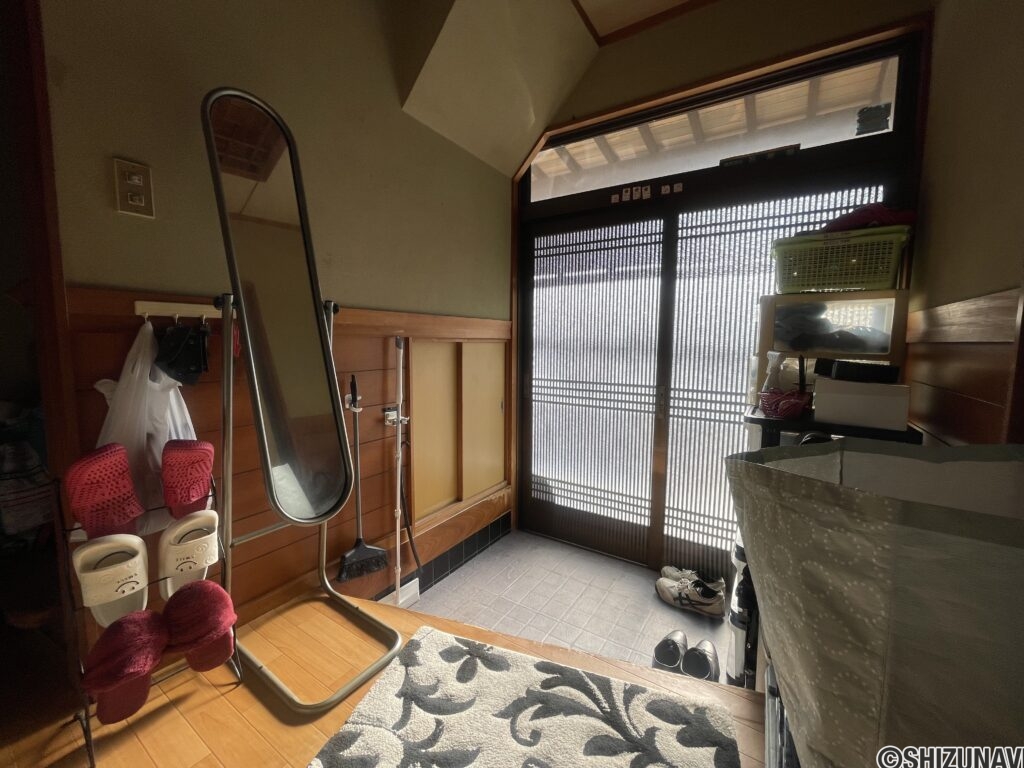 沼津市原　中古住宅の画像