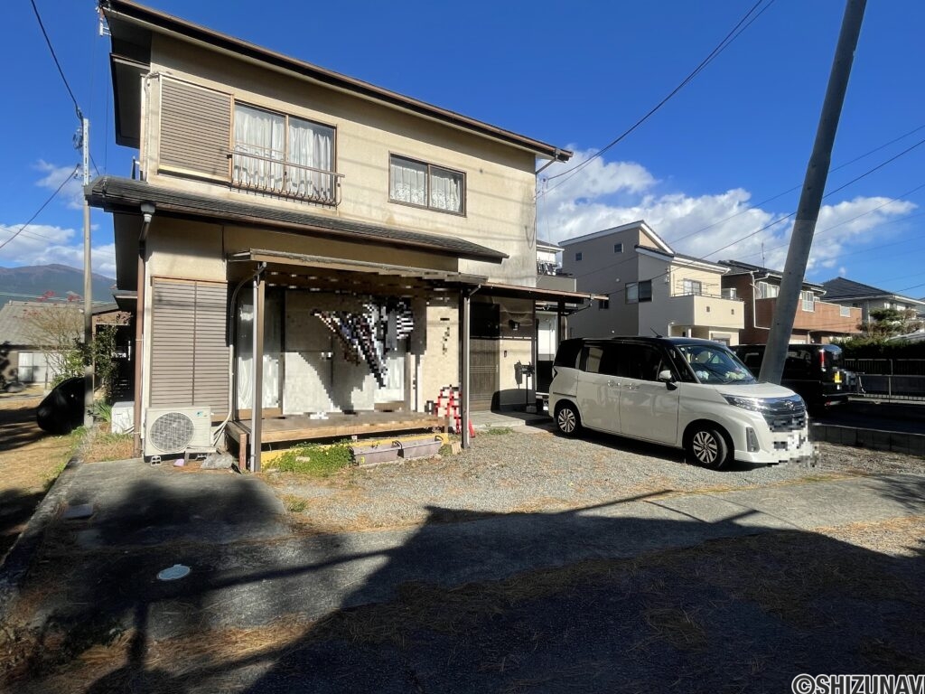 沼津市原　中古住宅の画像