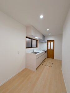 静岡市葵区大岩3丁目　リフォーム済み住宅の物件画像