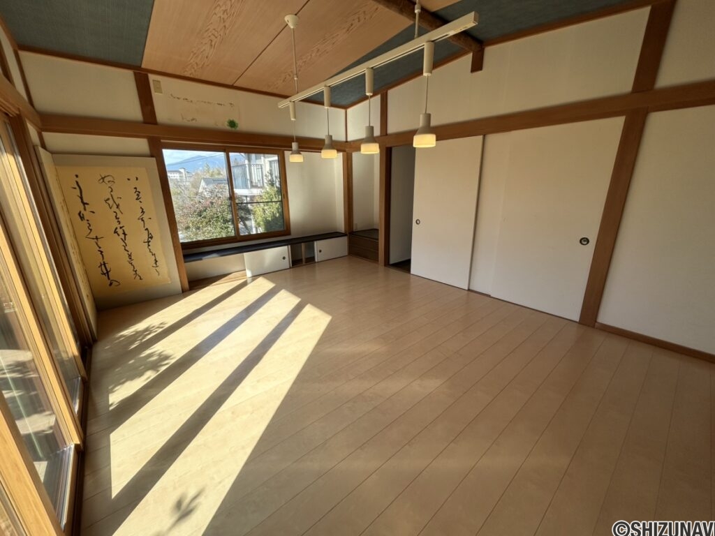 1階 洋室の写真です。