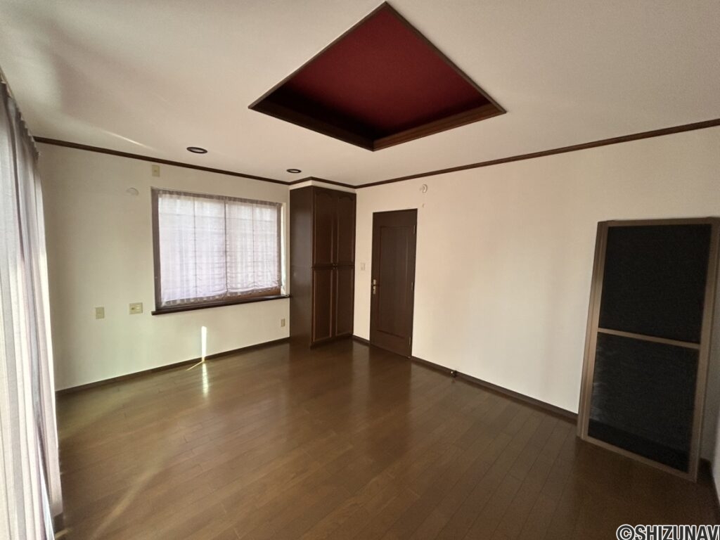 2階 北西側洋室の写真です。