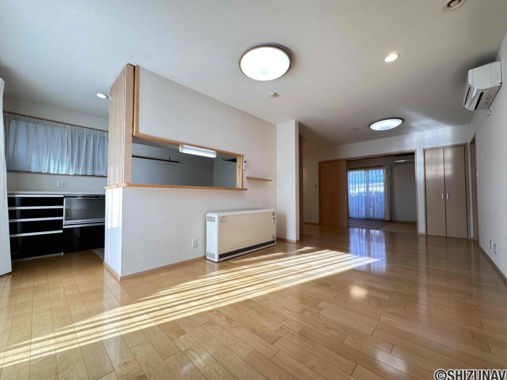 ゆとりのLDK約20.5帖は寛ぎ空間です。