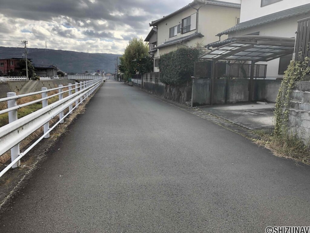 伊豆の国市中條　中古住宅の画像