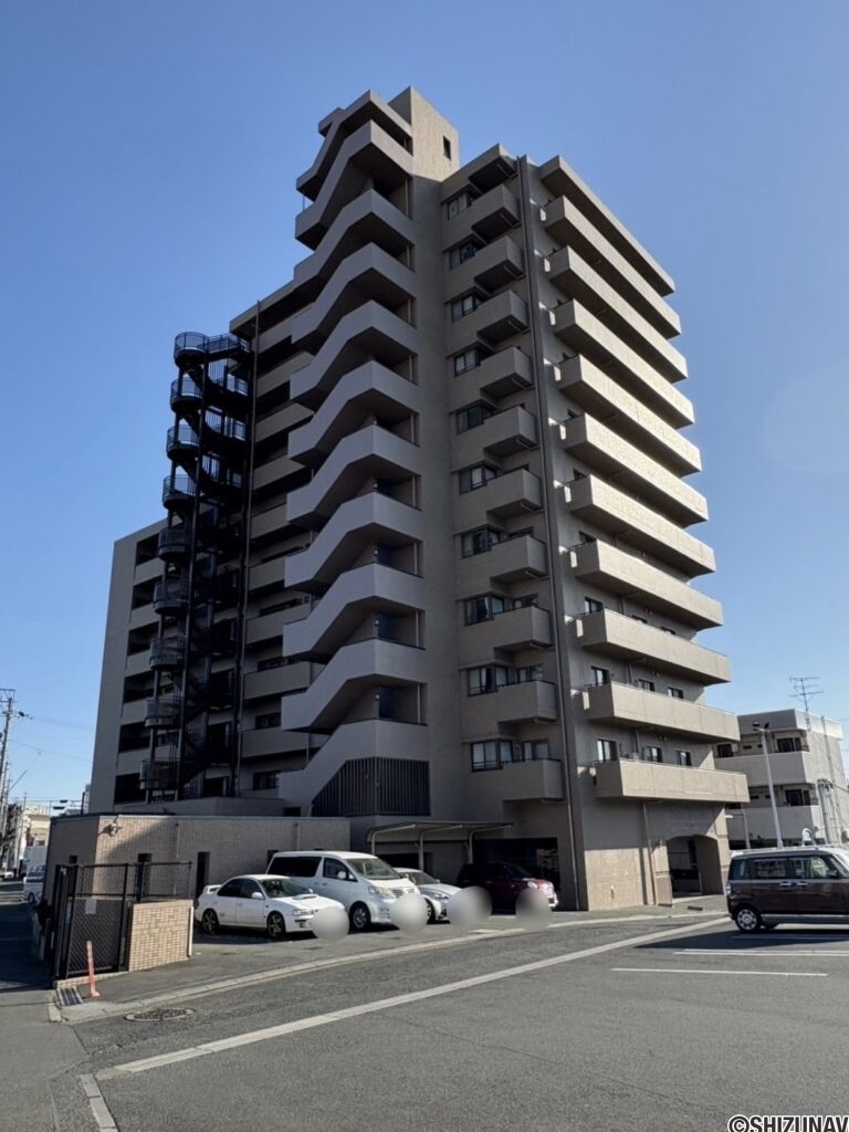 マンション外観です。