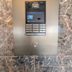 共用エントランス オートロックです。