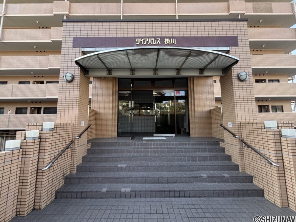 エントランスのお写真です。