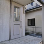 店舗・事務所玄関外