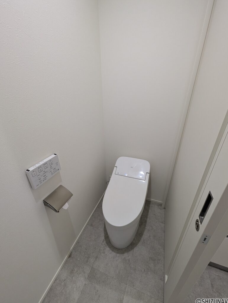 １階トイレ
