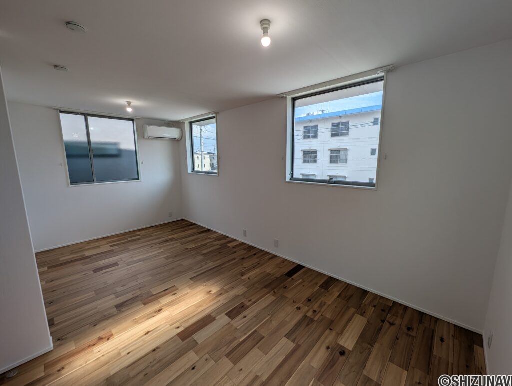 落ち着いた雰囲気と最適な採光