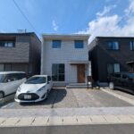 2台駐車可能。（車種によっては3台可能）