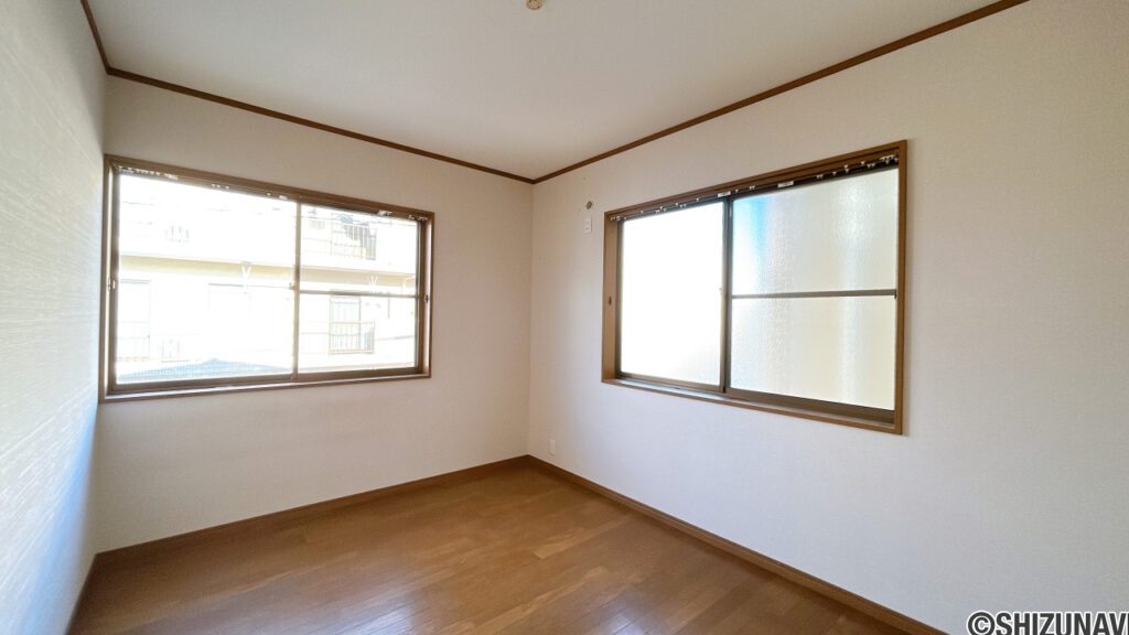 【2階洋室（2）】