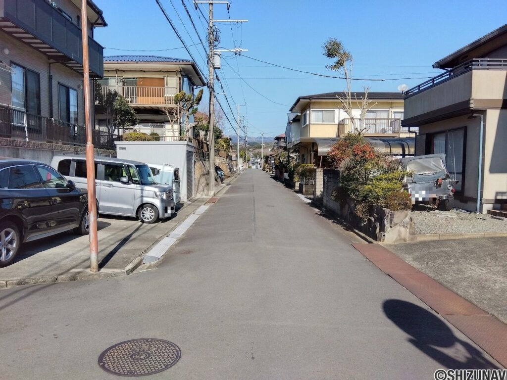 函南町柏谷　ハイム中古住宅　前面道路