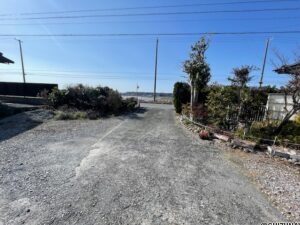 敷地内から入口