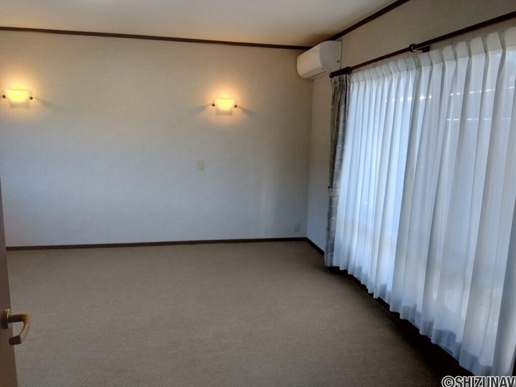 函南町柏谷　ハイム中古住宅　内観