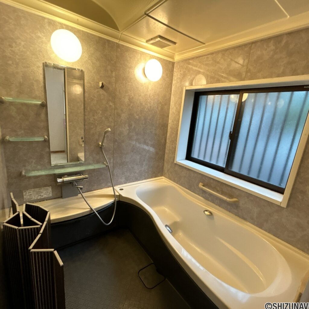 カチタス　高柳3丁目　浴室