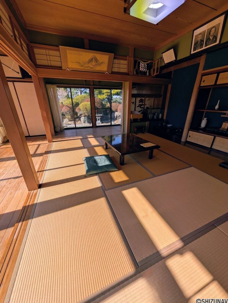 菊川市下内田　中古住宅の画像