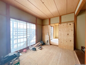 【リフォーム中/1階6帖和室】畳の表替えとクロスの張替えを行う予定です。