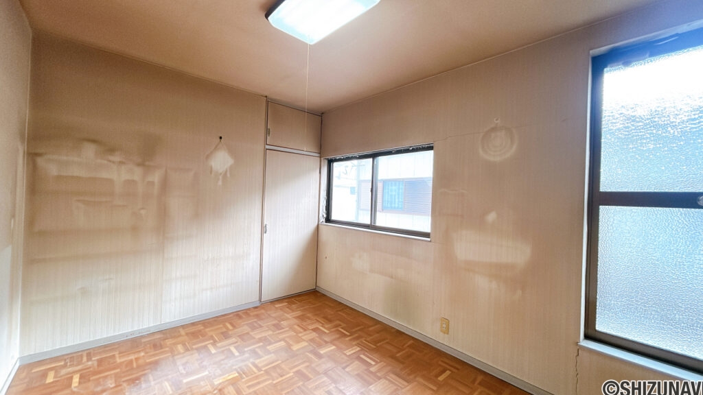 2階洋室①別角度