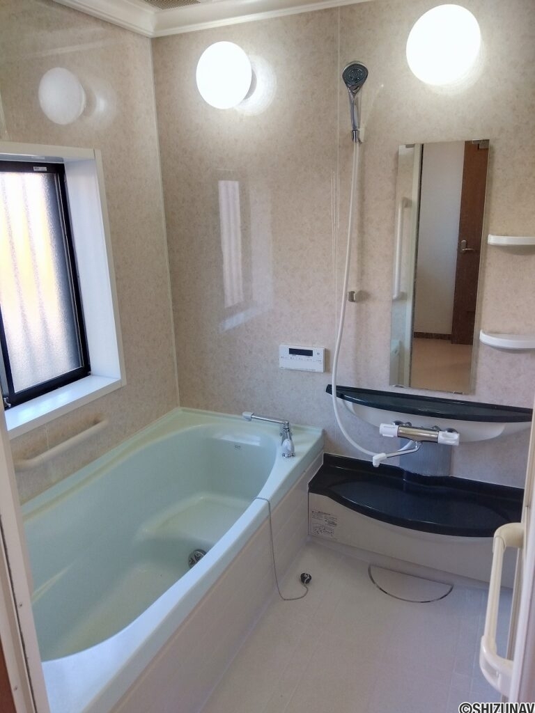 伊豆市本立野　中古住宅　内観