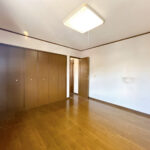 【2階（1）洋室8帖】