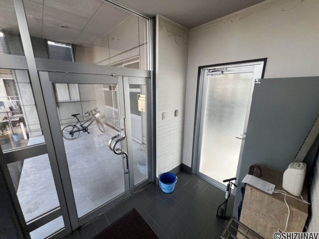 1階作業所入口です