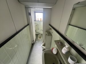 1階トイレです