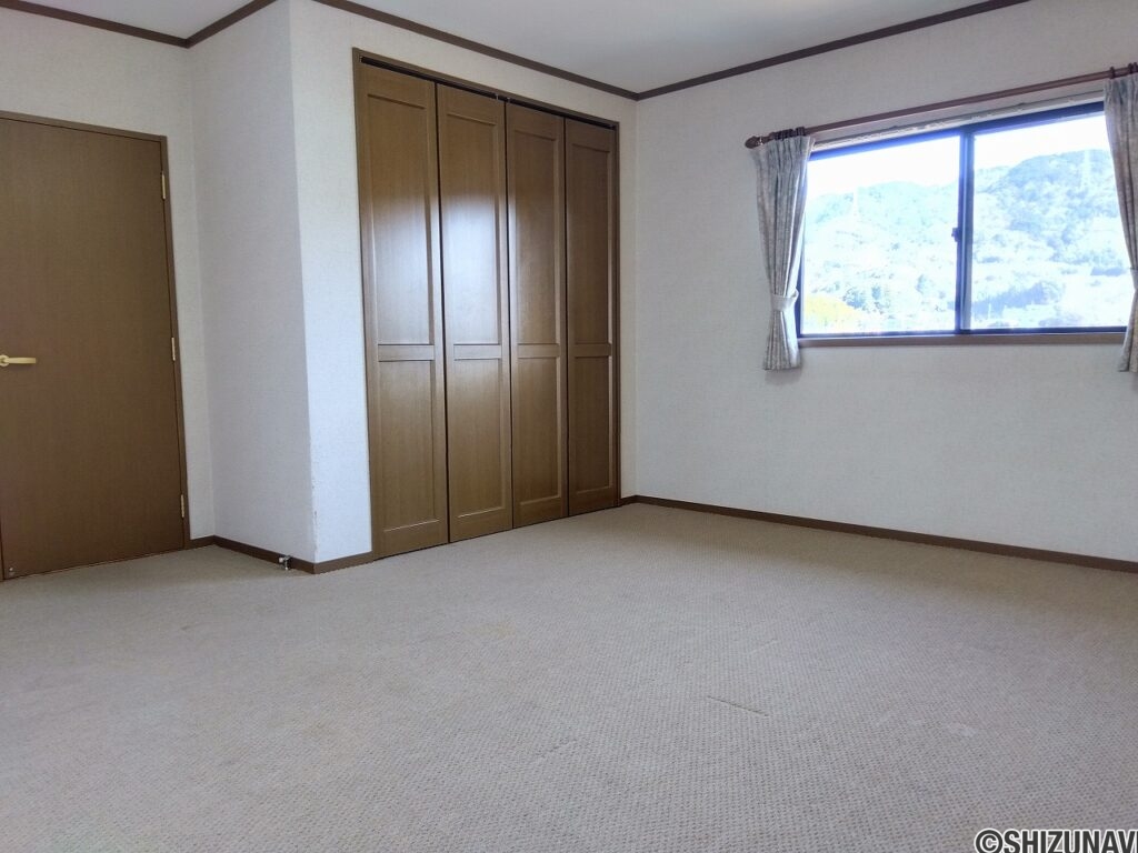 函南町柏谷　ハイム中古住宅　内観