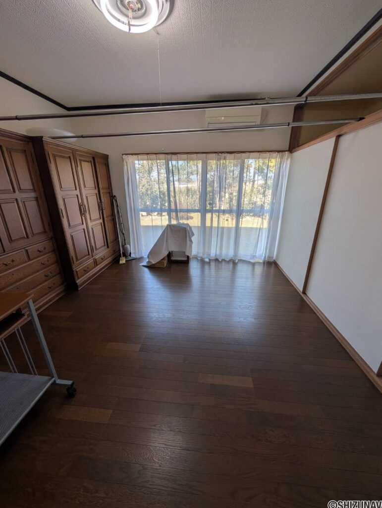 菊川市下内田　中古住宅の画像