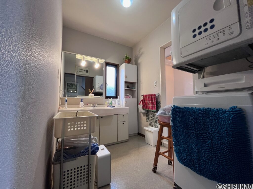 裾野市千福が丘　ミサワホーム施工の中古住宅の画像