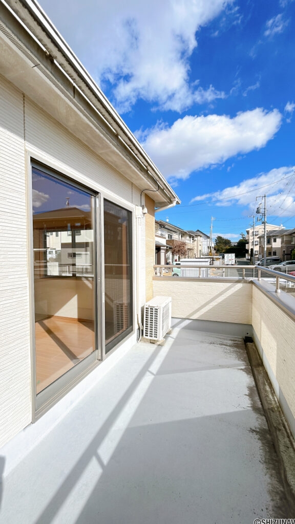 【バルコニー】