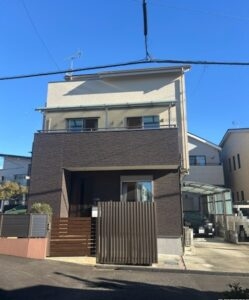 静岡市葵区上伝馬　2階建て　築浅中古住宅の物件画像
