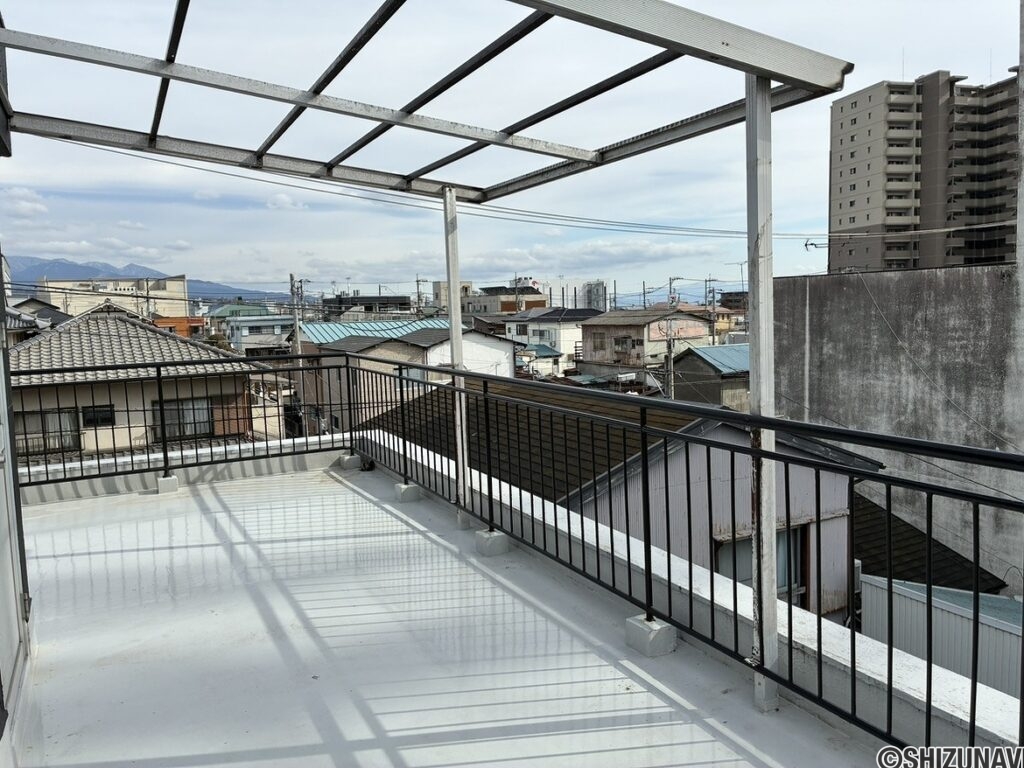 富士宮市東町　中古住宅　外観