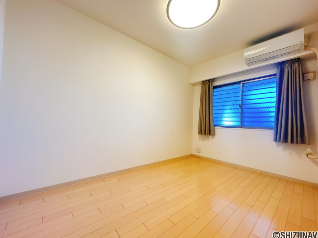 【洋室】