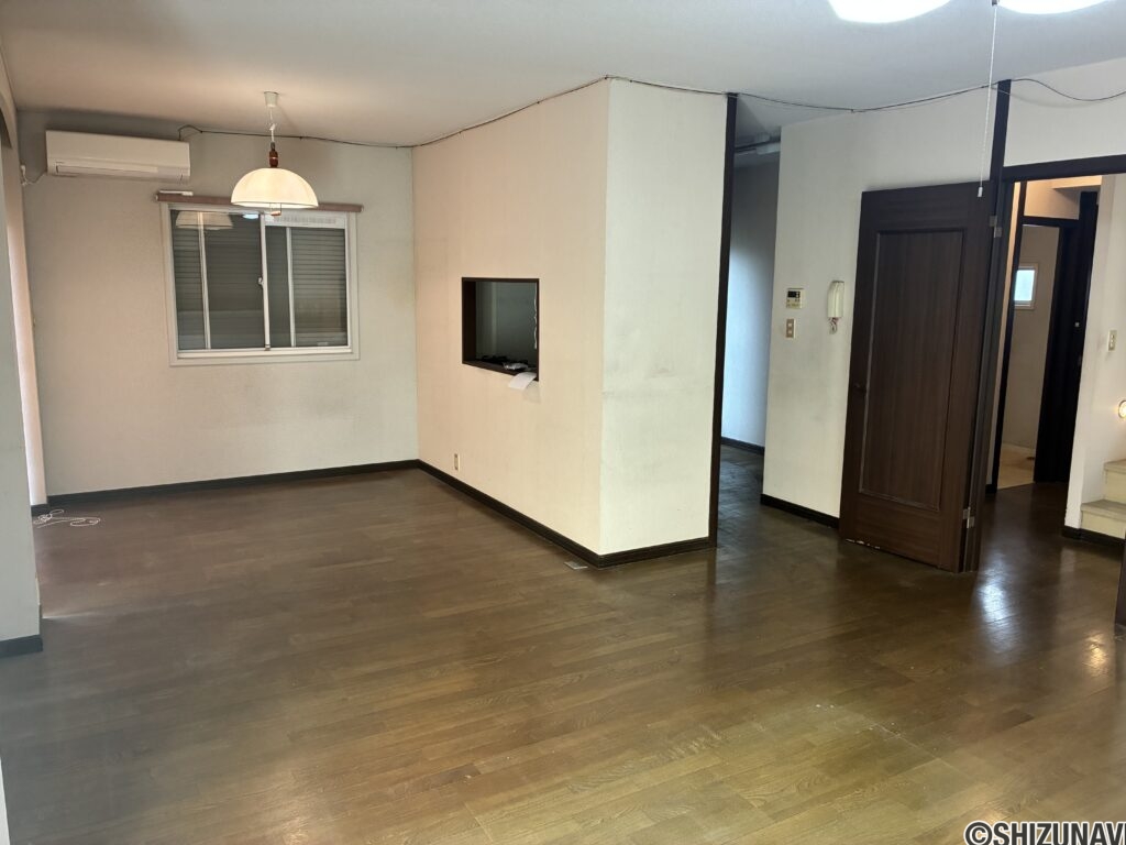 焼津市下小田 ダイニング焼津市下小田 ダイニング