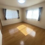 南東角洋室になります。