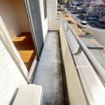 バルコニーになります。