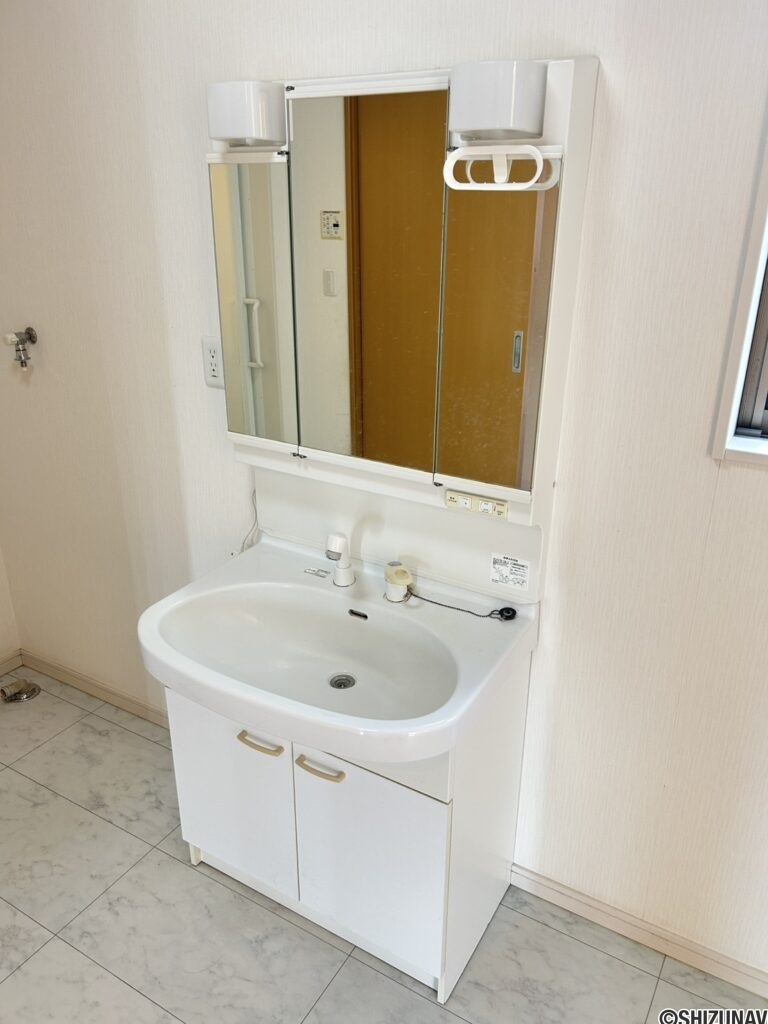 洗面台になります。