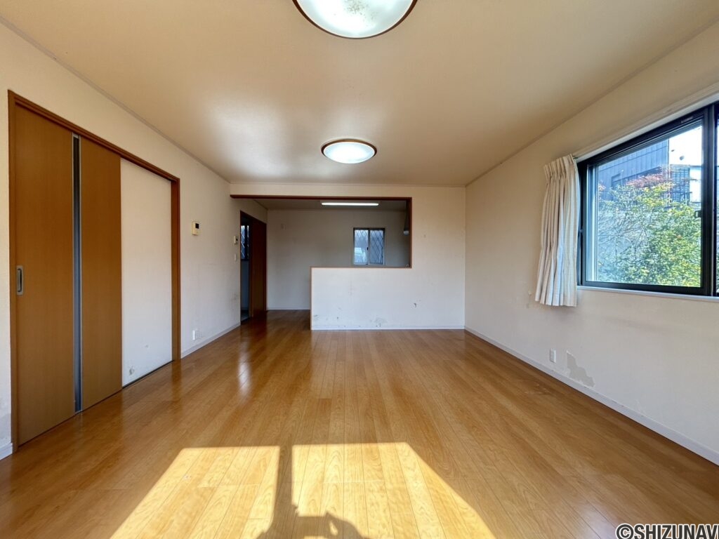 LDKになります。南東角部屋になりますので日当たり良好です。