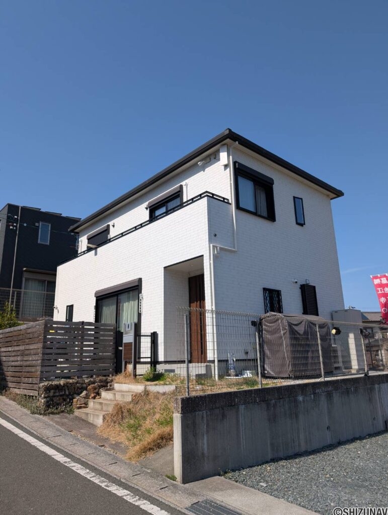 浜松市中央区和合町　中古住宅の画像