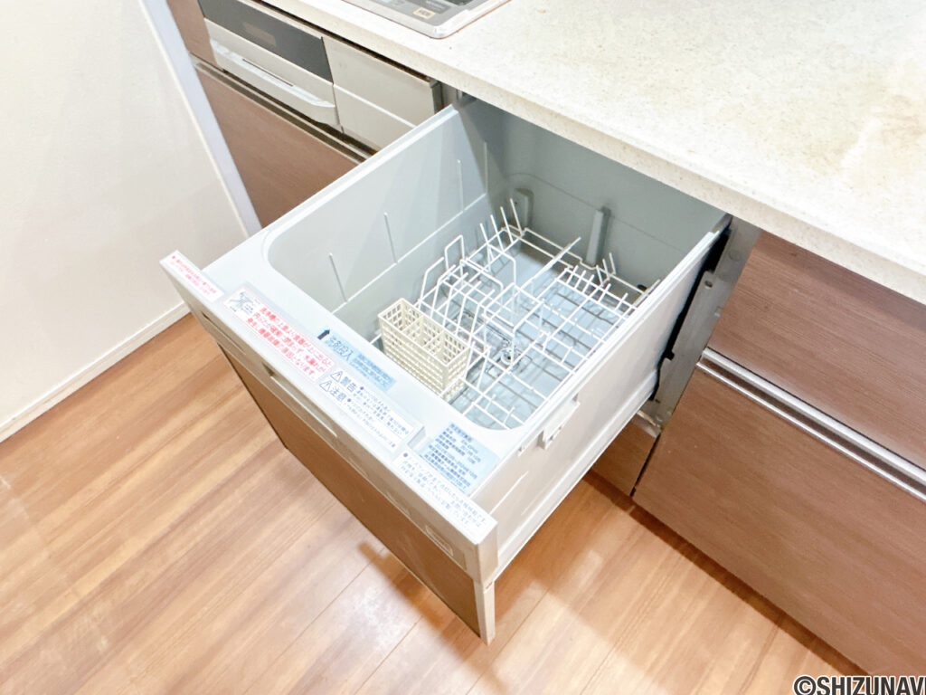 【食器洗浄乾燥機】