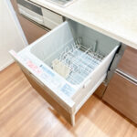 【食器洗浄乾燥機】