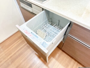 【食器洗浄乾燥機】