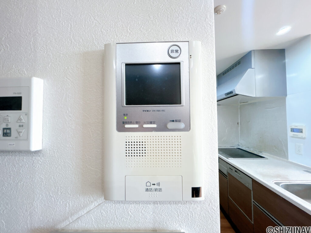 【モニター付きインターホン】