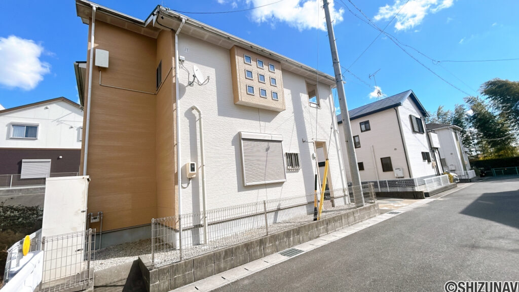 【外観別角度】