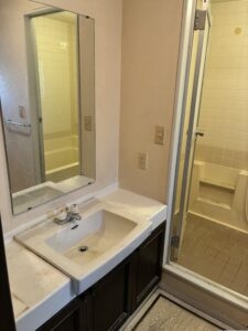 焼津市下小田 洗面所