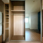 【7帖洋室収納】