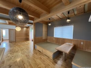 【ダイニング】